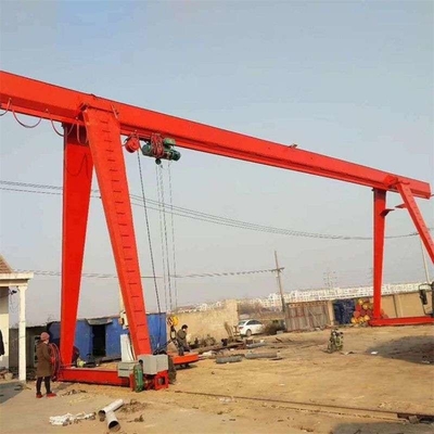 Steel Rail Mounted Gantry Crane Kecepatan 0,8/8m/Min Untuk Penggunaan Industri Tugas Berat