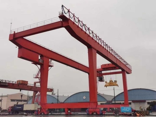Rel Luar Ruangan Dipasang Gantry Crane Electric Hoist Kontainer Mengangkat 40 Ton 50 Ton